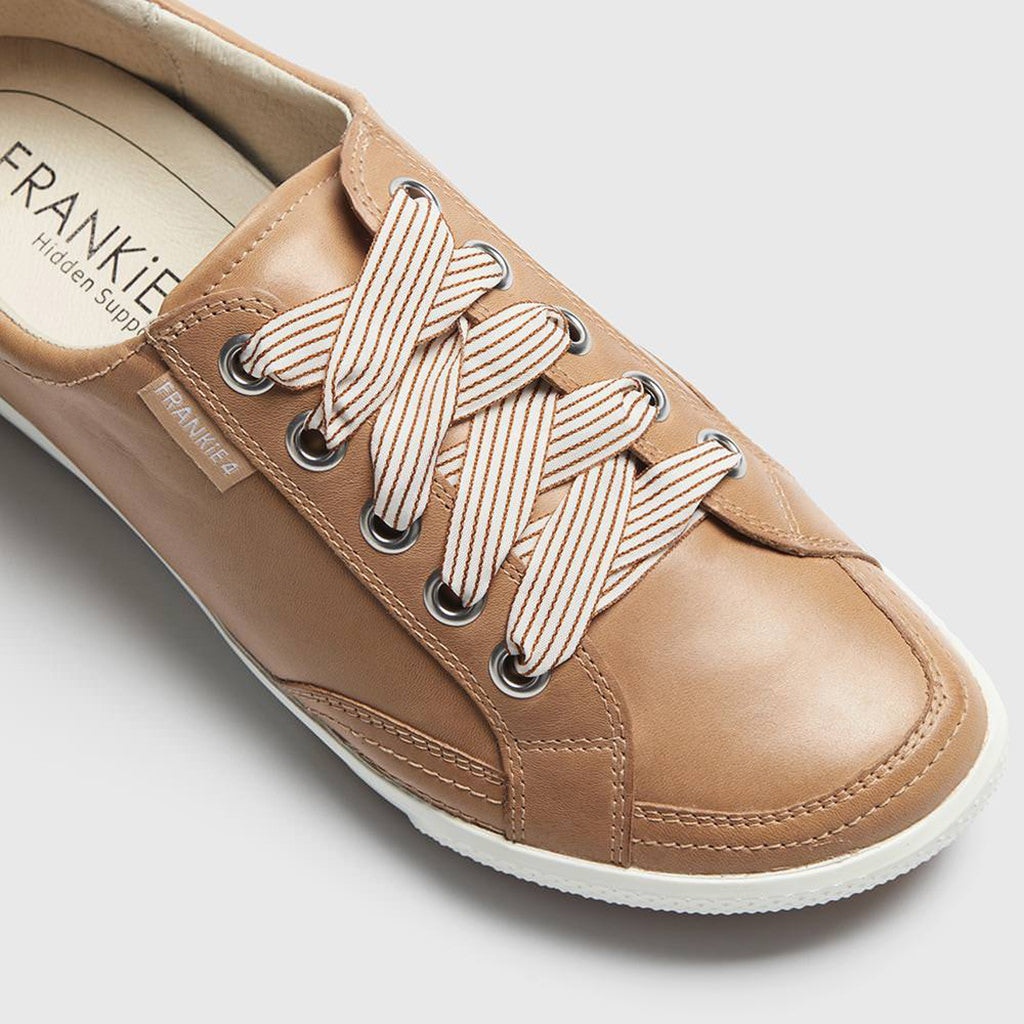 FRANKiE4 ELLiE Blonde - Women&#39;s Sneaker | Footgear