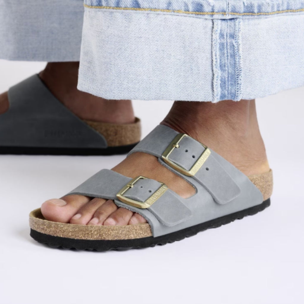 Arizona Oiled Leather - Basalt Grey