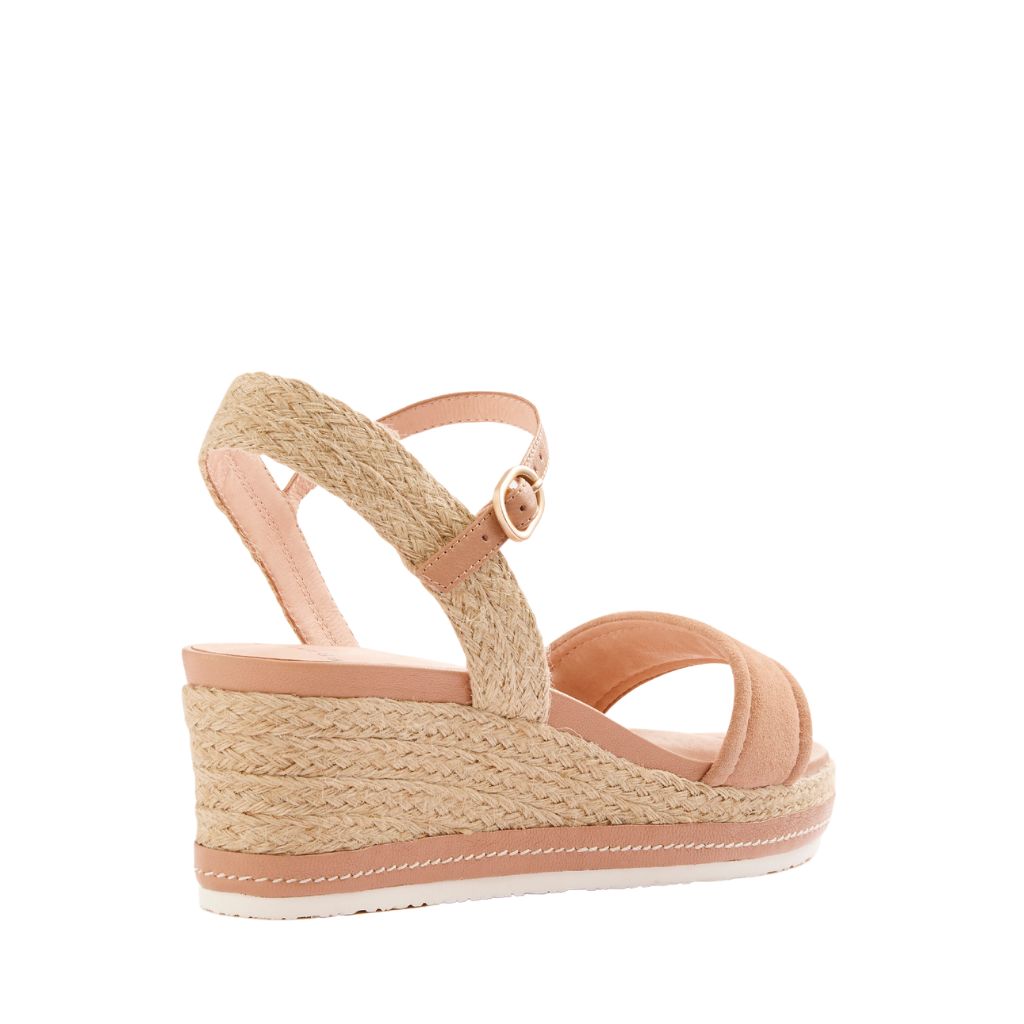 Harlow camel suede side view