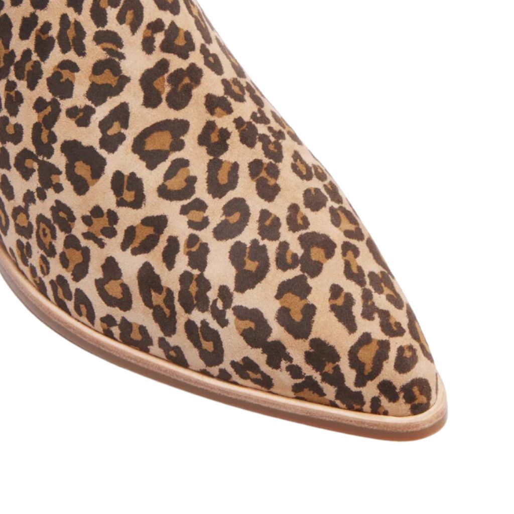 Nina - Camel Leopard Print