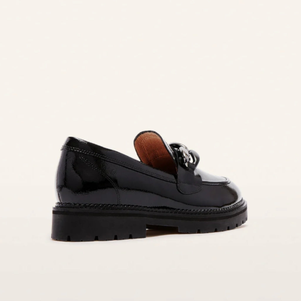 Saint - Black