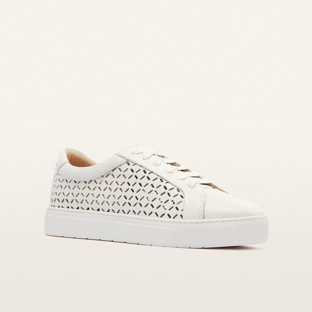 Mim V - White Lattice