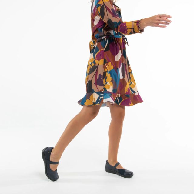 Revere Timaru Black French Side View