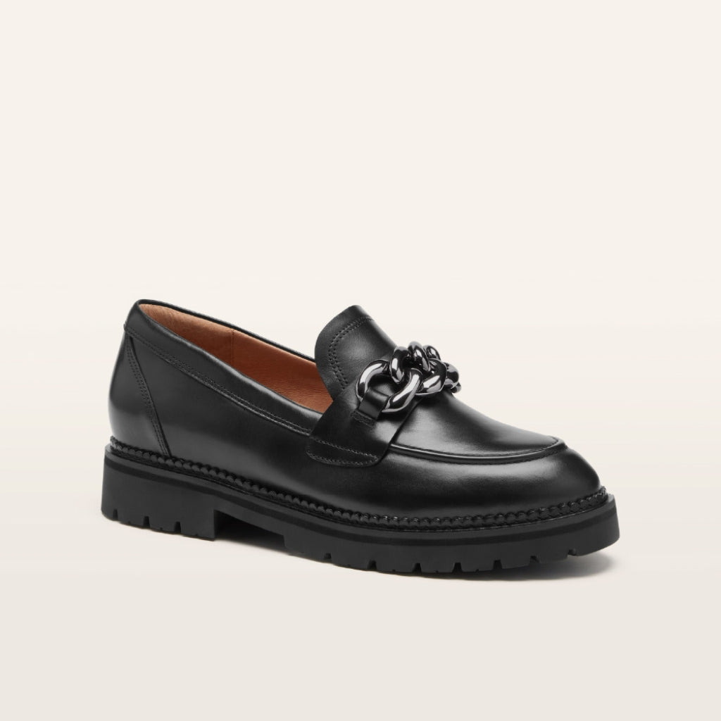 Saint - Black