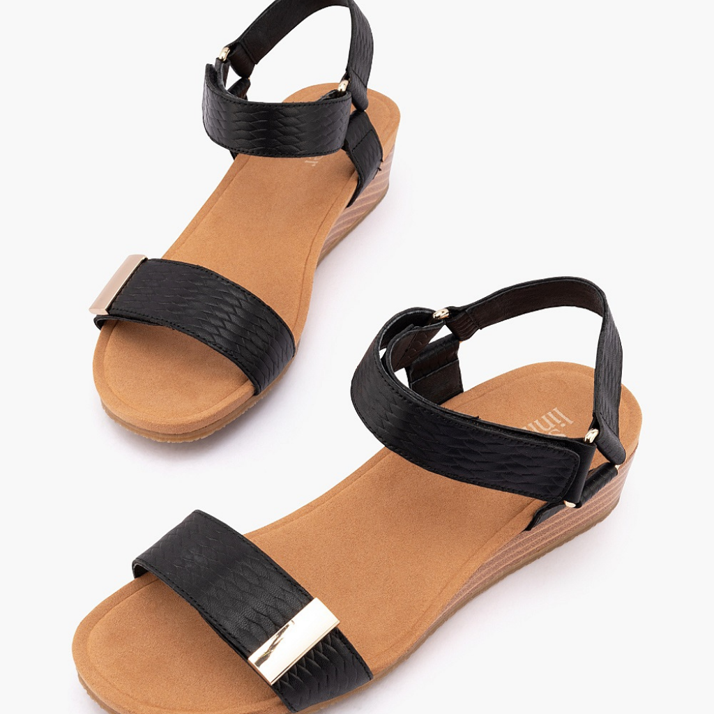 Utica - Black Embossed