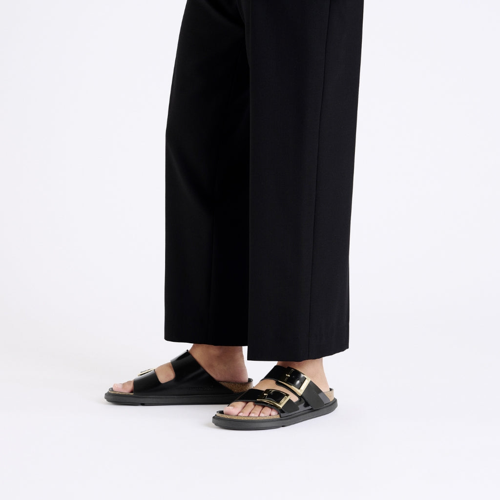 Arizona High Shine Leather Droplet Buckle Narrow - Black