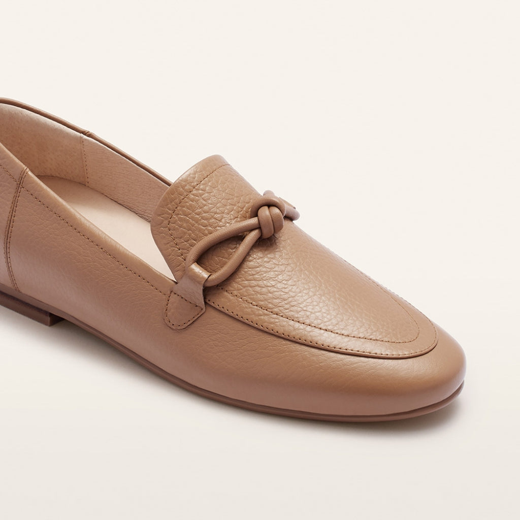 Ash II- Soft Tan Tumbled