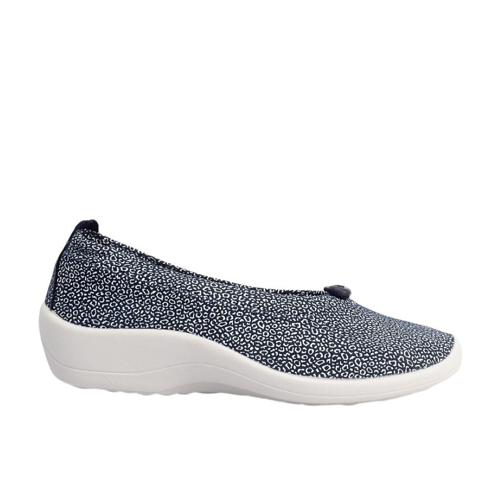 Cabrera Ballet - Seashell Blue