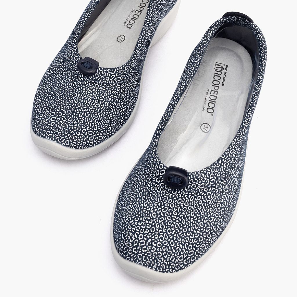 Cabrera Ballet - Seashell Blue