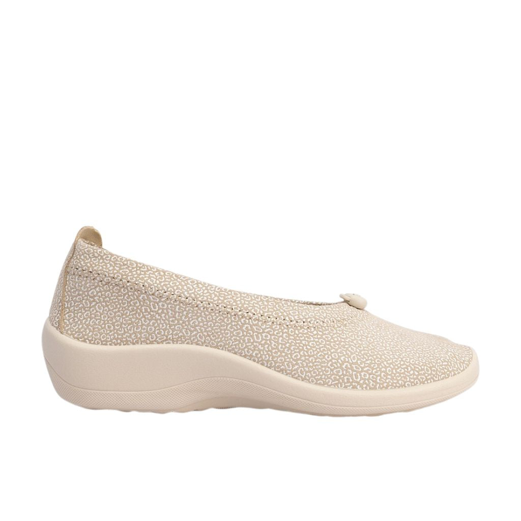 Cabrera Ballet - Seashell Bone