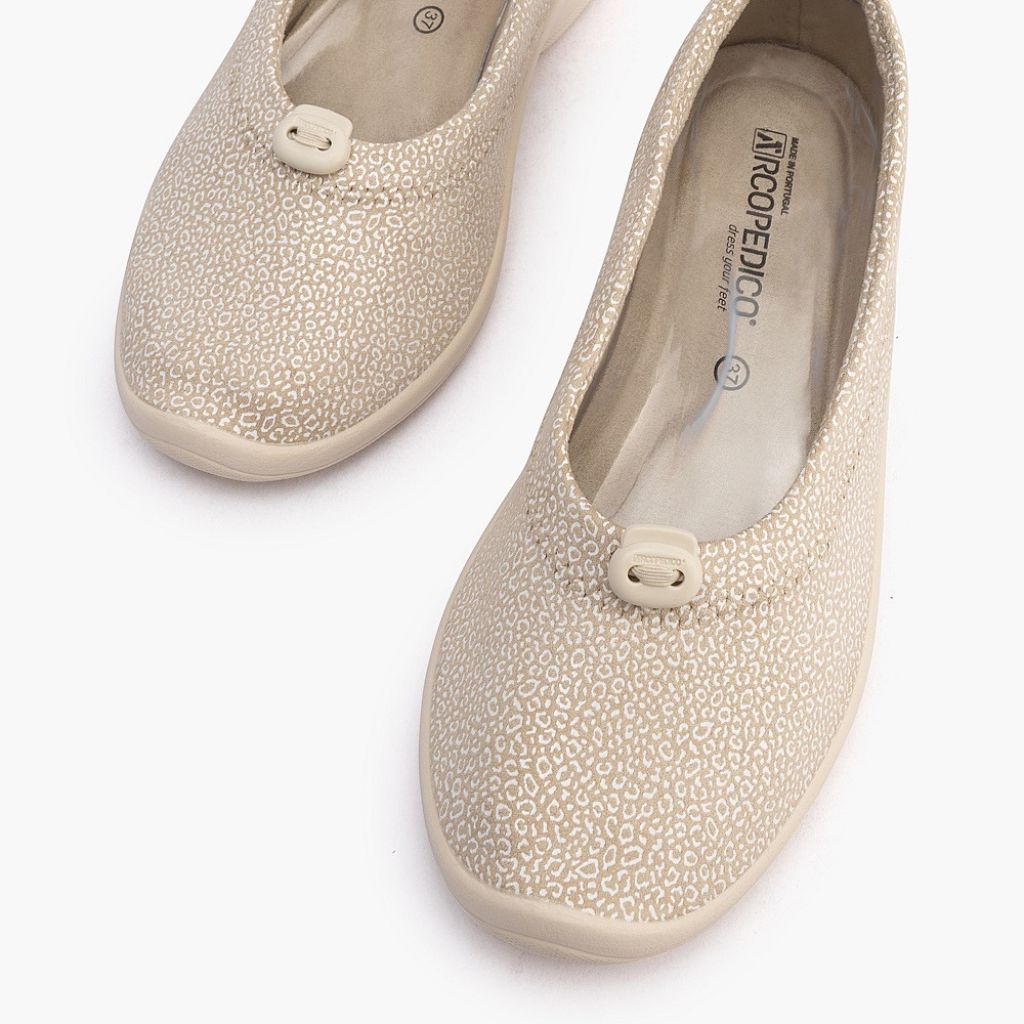 Cabrera Ballet - Seashell Bone