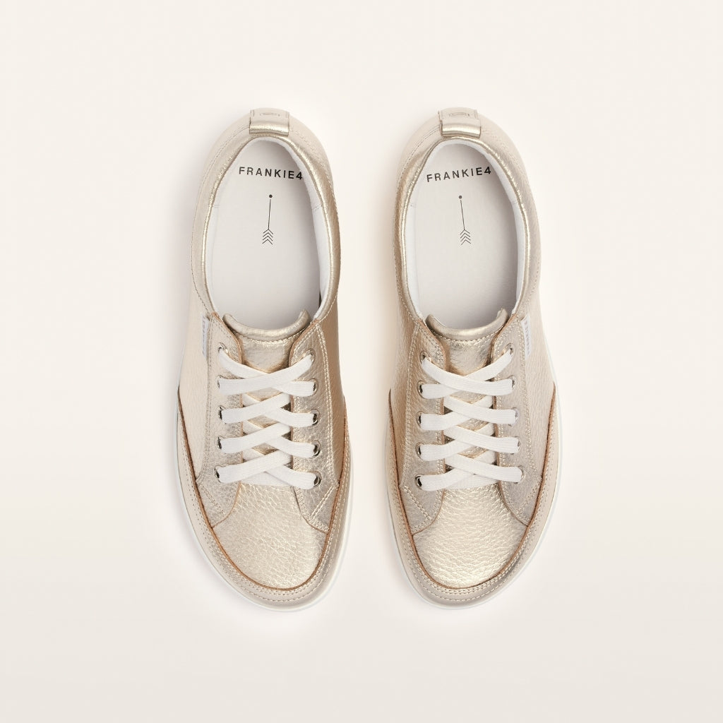 Ellie V - White Gold Tumbled