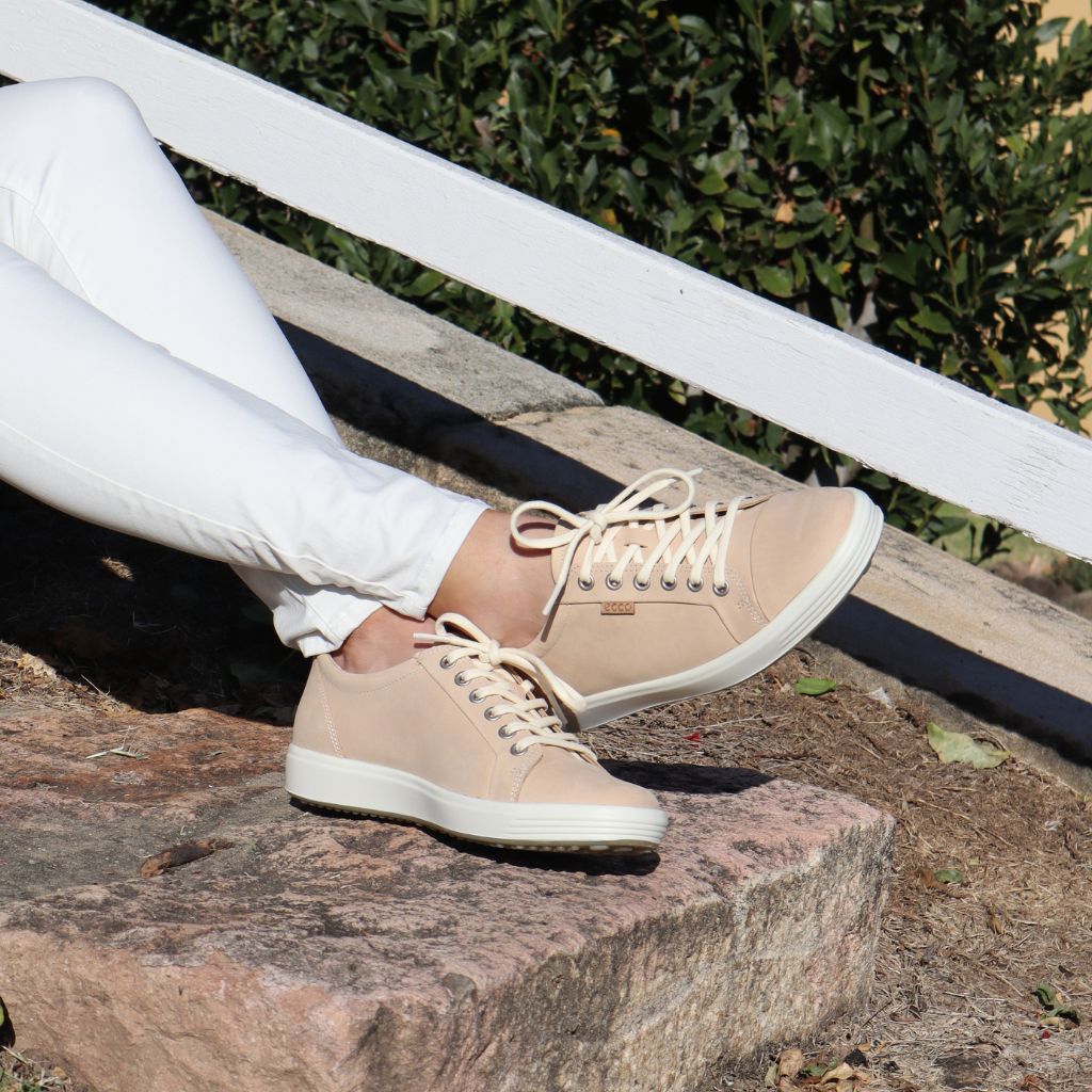 Hotel Kalinga Ecco Men's Soft Slip On Fashion Sneaker Bootie