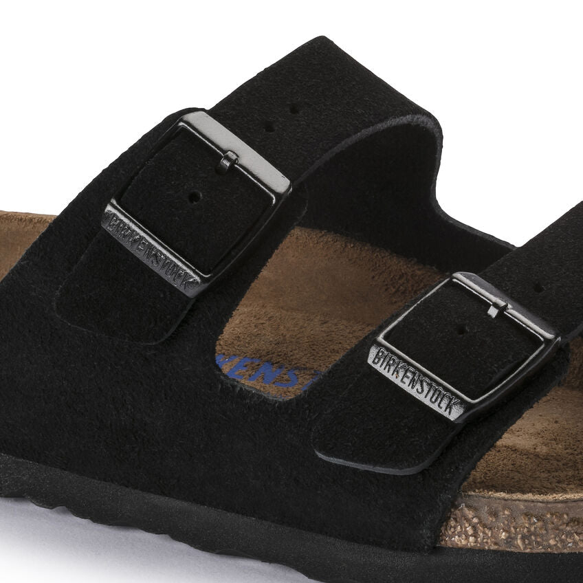 Birkenstock Arizona Suede Soft Footbed (Narrow) - Black - 951323 | Footgear 