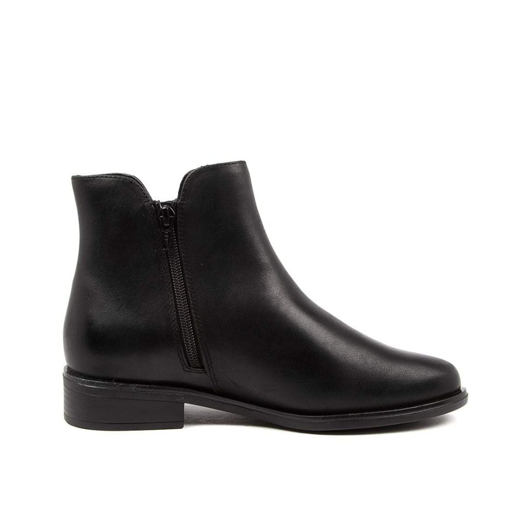 Womens wide width black booties hotsell